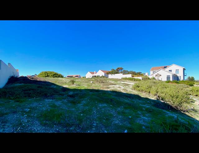 452M² VACANT LAND FOR SALE IN PORT OWEN